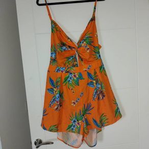 playsuit