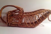 Retro Wicker Wine Serving Basket