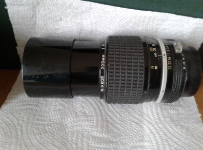 Nikon 200mm, F4 lens.