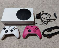 Xbox Series S with 2 origin controllers