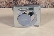 FUJIFILM FINEPIX 30i digital camera 3MP mega pixels Vintage Rare