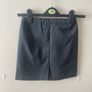 M&S grey skirt (as new) age 6 Image 4