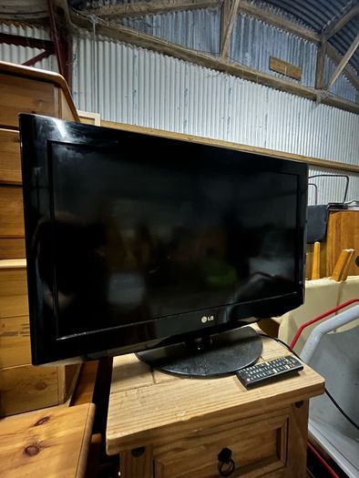 LG tv 32 inch