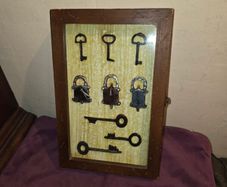 Vintage Wooden Key Holder Box