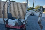 Takeuchi mini digger