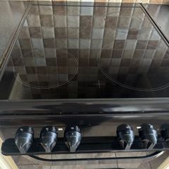 Hotpoint electric cooker