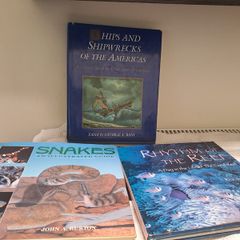 Coffee table Large Hardcover Nature & Maritime Books