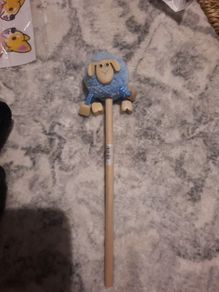 sheep pompom pencil