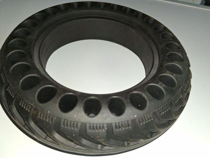 Scooter tyres and tubes