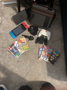 Nintendo plus 8 games with pro controller
