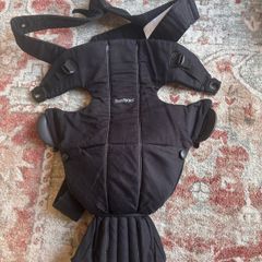 baby bjorn carrier