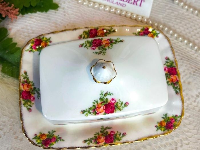 Royal Albert Old Country Roses Rectangle Butter Dish