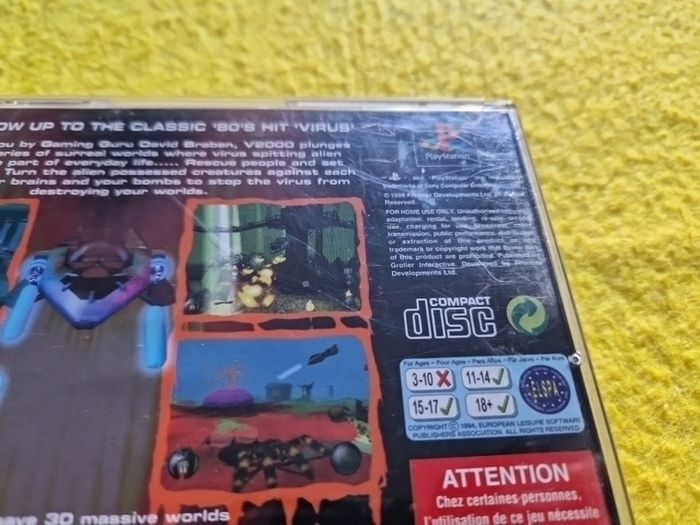 V2000 David Braben  PlayStation1 ps1 PlayStation2 ps2 games Original