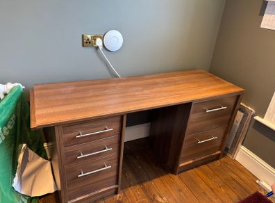 Office desk