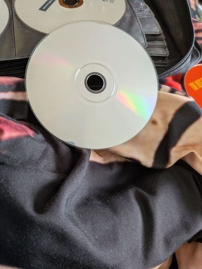 CDs eur 1 each no cases