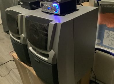 Aiwa Hi-Fi Speakers + Mini Amplifier + Power Supply