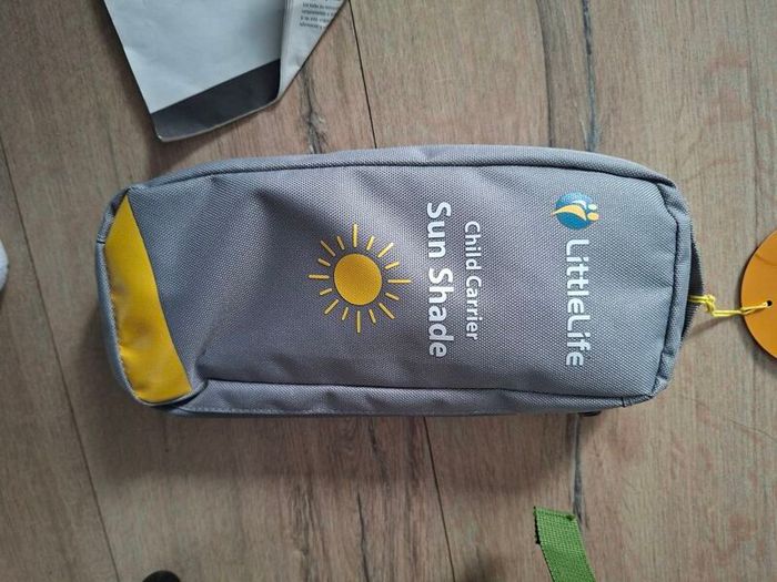 LittleLife Child Carrier and Sunshade