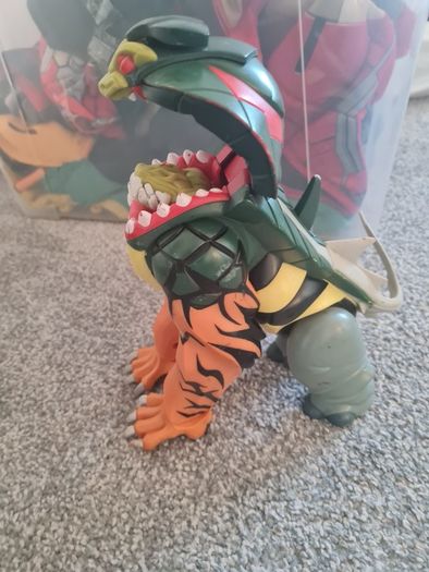 Hybridon Attack