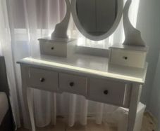 vanity Table with Mirror