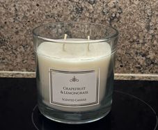 Luxury scented candle
