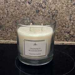 Luxury scented candle
