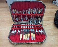 24 Piece Chrome Plated Stainless Steel Cutlery Set in Box