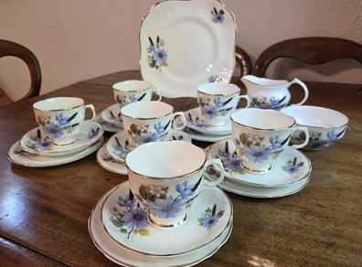 Arklow Pottery Vintage Bone China Tea Set 6 settings