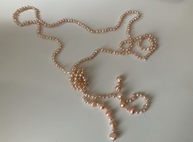Vintage Pearl Necklace