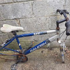 Raleigh bike frame for parts