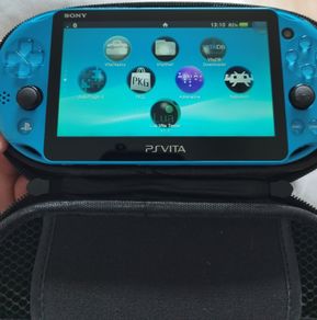 Sony PlayStation Vita - Blue with games