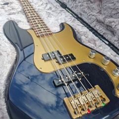 2014 Mexican Fender Deluxe Active P Bass - Metallic Navy Blue - Fender Hardcase