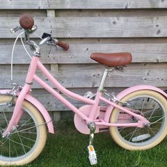Bobbin Girls' Bicycle