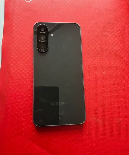 Samsung A56, 256gb,  8gb Ram, 5g