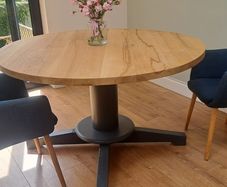 solid Oak round table