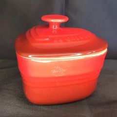 Le Creuset Heart with Lid Red