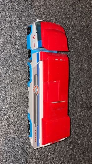 Paw patrol truck