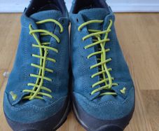 Lomer walking shoes