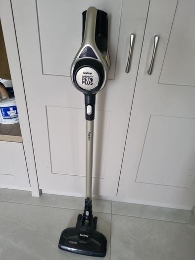 cordless vacuum