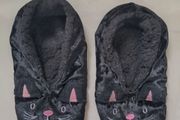 Kids cat slippers
