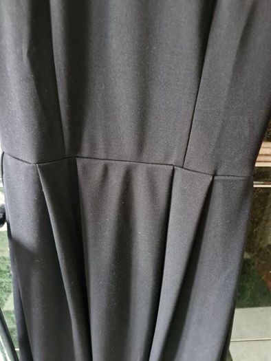 Lennon Courtney Black dress