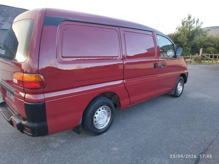 1997 mitsubishi L400 2.5