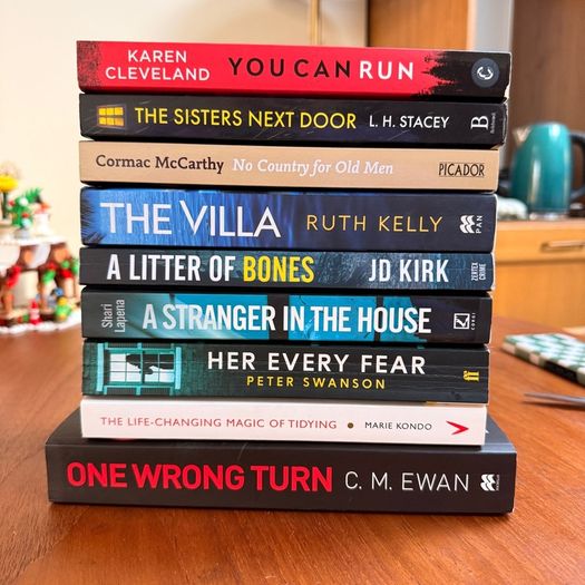 9 Books - Mainly thriller