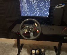 Logitech Racing Wheel & Pedals