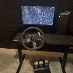 Logitech Racing Wheel & Pedals