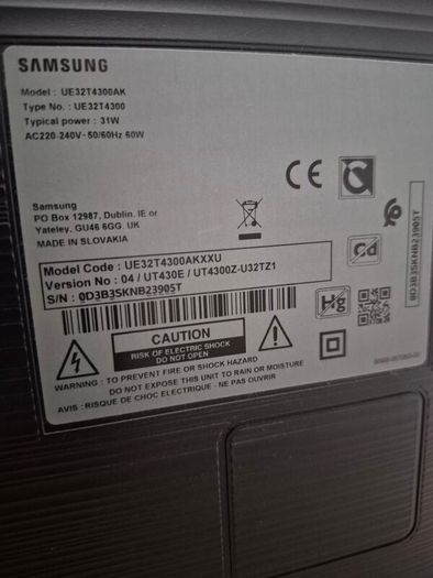 32 inch Samsung TV with Dvd player