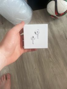 AirPod 4th generation (ANC)