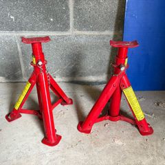Axle stands