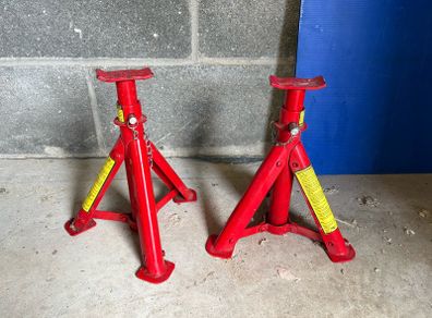 Axle stands