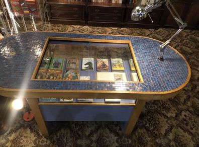 Display cabinet counter
