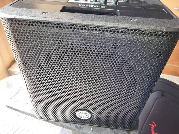 Yamaha Stagepas 200BTR Battery Powered